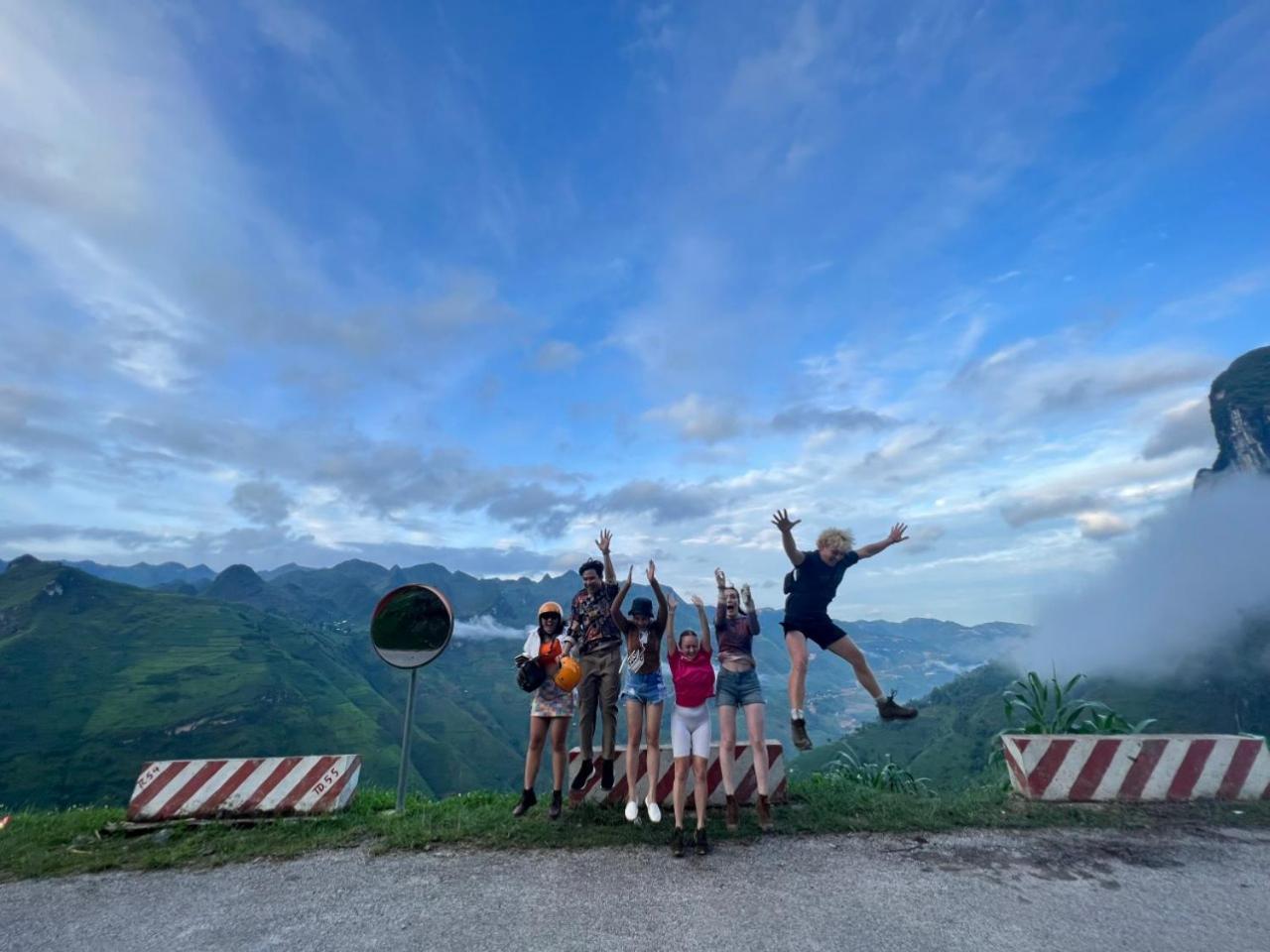Ha Giang City Hostel المظهر الخارجي الصورة